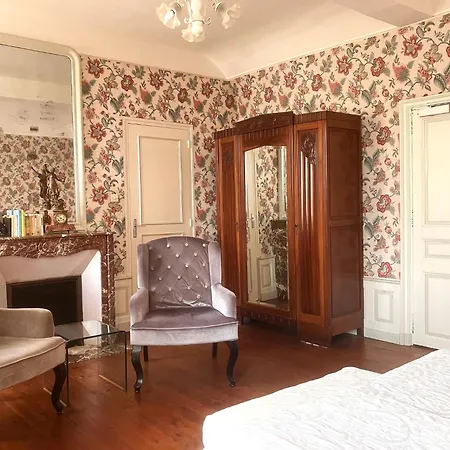 Hôtel Diderot Chinon Buitenkant foto