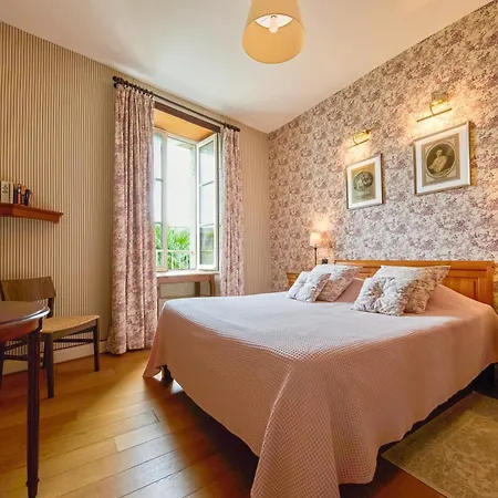 Hôtel Diderot Chinon Buitenkant foto
